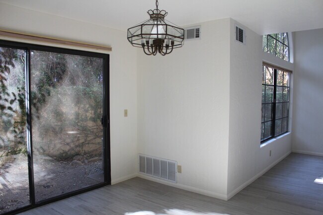 103 Bristol Rd, Ojai, CA 93023 - photo 7