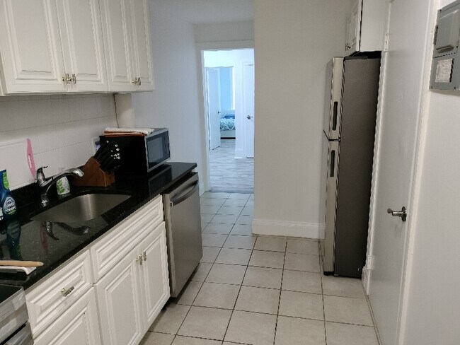 56 Park Vale Ave unit 4, Boston, MA 02134 - photo 2