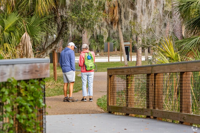 Spend a wonderful day with someone close to you in East Lake.