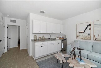 590 Dream Ave SE, Palm Bay, FL 32909