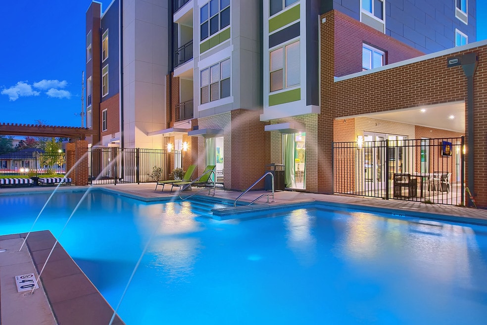 The Vue at Creve Coeur, Creve Coeur, MO 63141 - photo 1