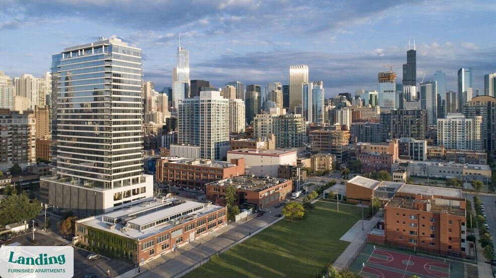 347 W Chestnut St unit 1313.1404622, Chicago, IL 60610 - photo 1