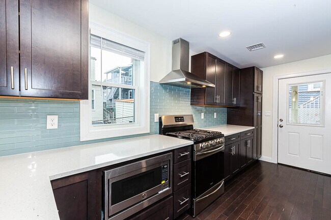 28 Albion St unit 1, Somerville, MA 02143 - photo 7