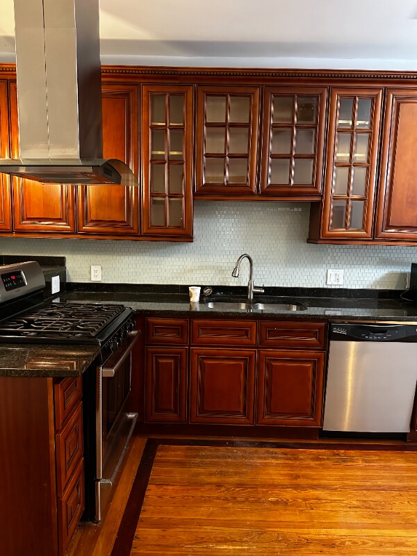 32 Holyoke Rd Unit 1, Somerville, MA 02144