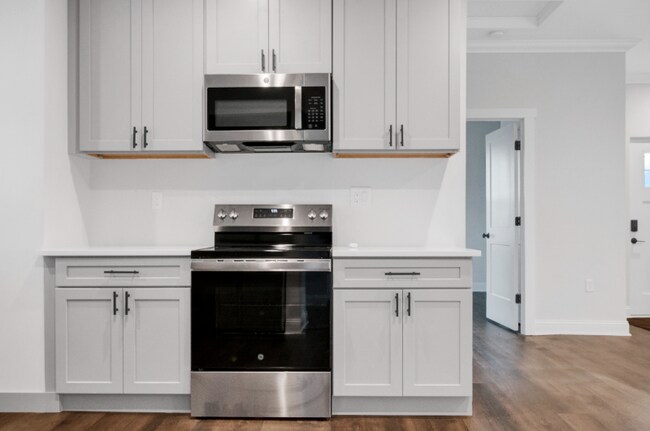 25 Saxon Heights, Spartanburg, SC 29301 - photo 4