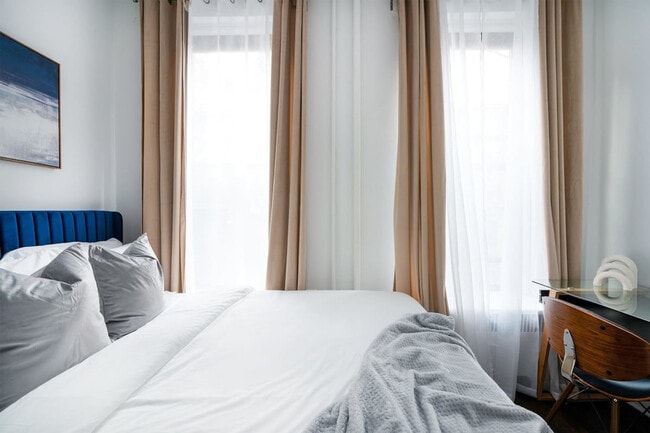 118 E 91st St unit FL2-ID1022052P, New York, NY 10128 - photo 3