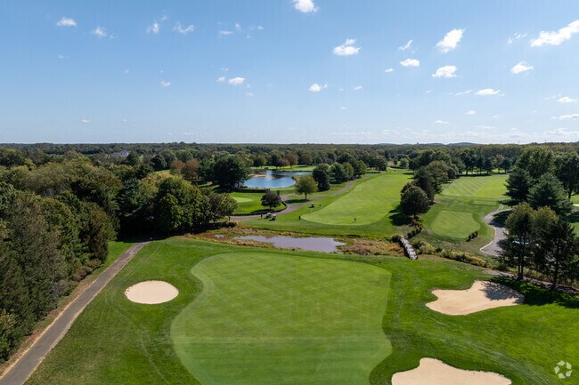 Hominy Hill Golf Course offers public tee times and scenic fairways in Colts Neck.