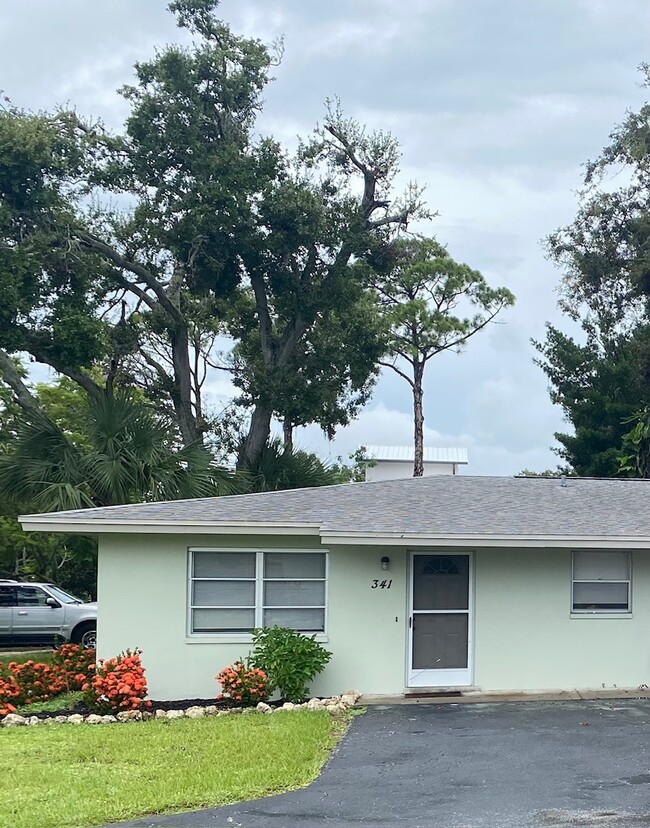 341 Braden Ave, Sarasota, FL 34243