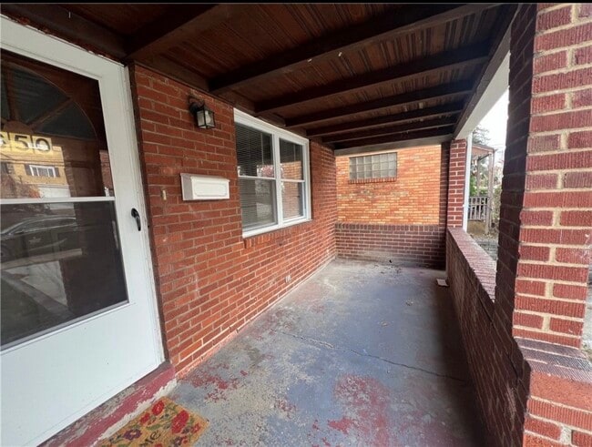 650 Dunster St, Pittsburgh, PA 15226 - photo 2
