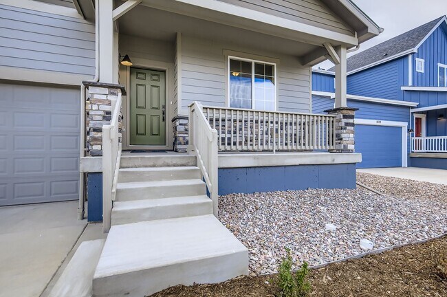 1815 Cord Grass Dr, Fort Collins, CO 80524 - photo 4