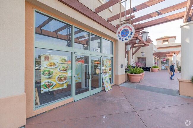 Tai Wu Restaurant in Foster City serves authentic Chinese dishes in a modern setting.