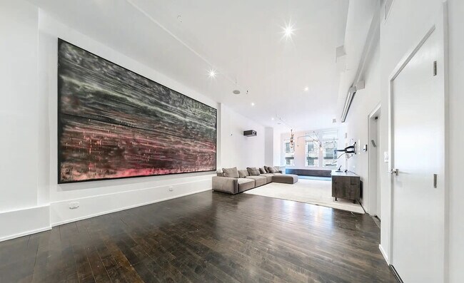 20 E 17th St unit ID1256826P, New York, NY 10003 - photo 4