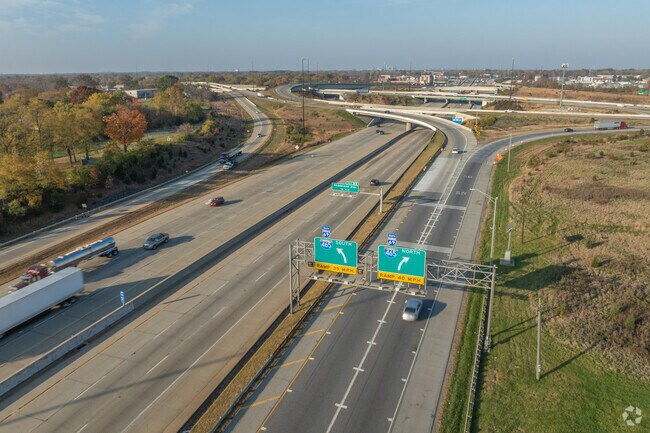Far Eastside provides easy commutes for workers in Indianapolis with access to 465.
