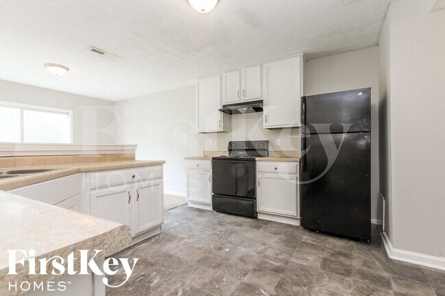 2711 Wortham Way, Indianapolis, IN 46268 - photo 6