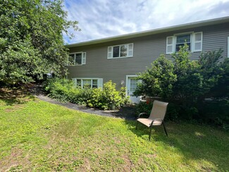 45 Greer Rd Unit 1, Goffstown, NH 03045