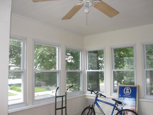 39 Pratt St, Allston, MA 02134 - photo 6