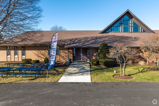 North Aurora Seventh-Day Adventist School is located at 950 MOOSEHART RD
NORTH AURORA, IL 60542.