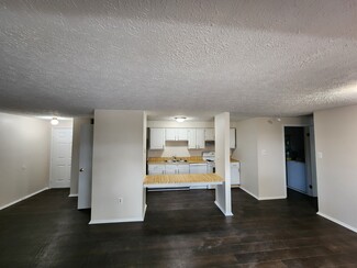 12421 Hickory Tree Way Unit K, Germantown, MD 20874