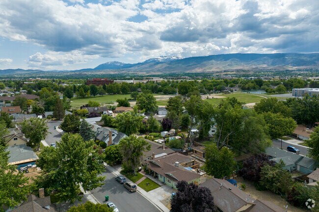 The homes in the Meadowood neighborhood have dramatic views of Mt Rose.