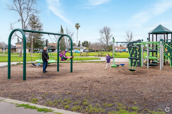 Enjoy a fun afternoon with your family at Woodbine Park.