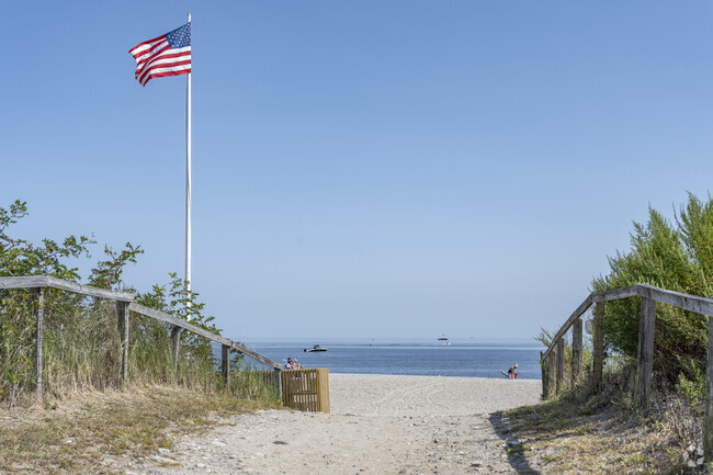 Jennings Beach is a short drive away for Fairfield Woods residents.