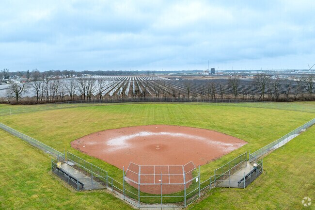 Hamilton Middle School is located in Far South, Columbus Ohio.