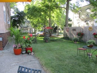 1107 State St Unit 3, St. Joseph, MI 49085