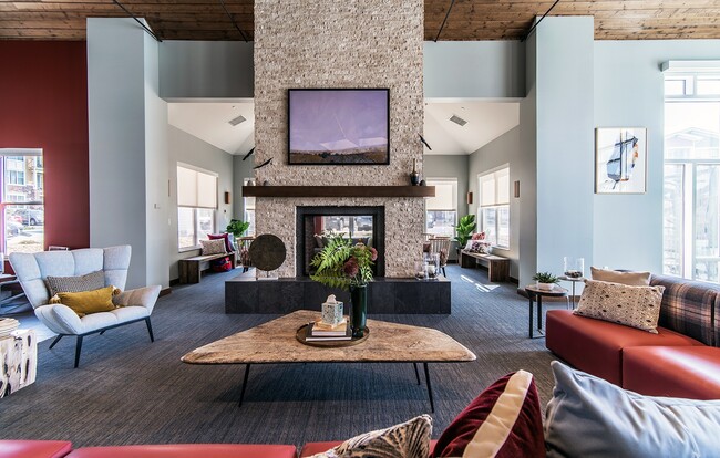 East Range Crossings, Denver, CO 80249 - photo 3