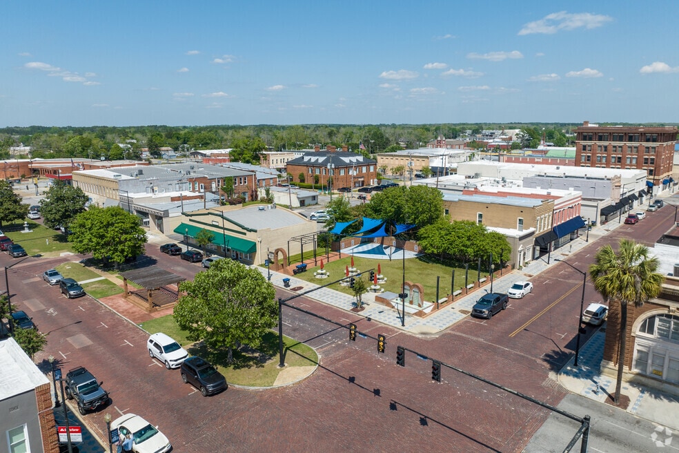 City_Fitzgerald_1003183_P2_V1_HK_042125