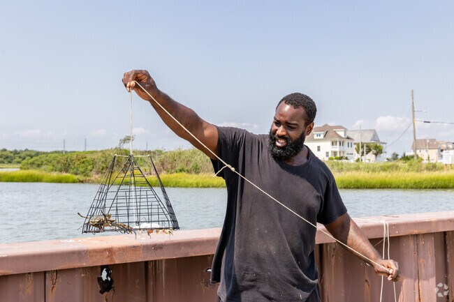 Crab fishing is a popular activity enjoyed by Venice Park residents along the coast.