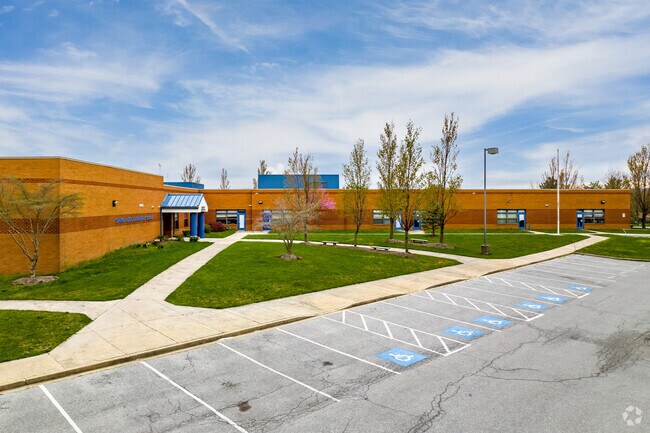 Spring Ridge Elementary School is an above average public school located in Spring Ridge just outside of Frederick Proper.