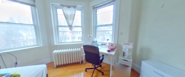 16 Euston St unit 5, Brookline, MA 02446 - photo 3