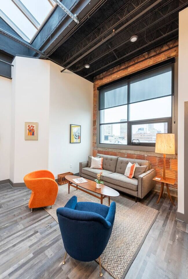 350 East Ave unit ID1258968P, Rochester, NY 14604 - photo 2