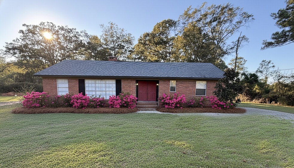 27 Ford Loop, Hattiesburg, MS 39402 - photo 1
