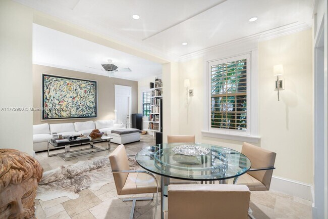 556 Loretto Ave, Coral Gables, FL 33146 - photo 5