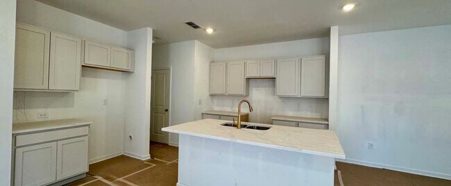 5317 Frontier Ct, Flowery Branch, GA 30542 - photo 5