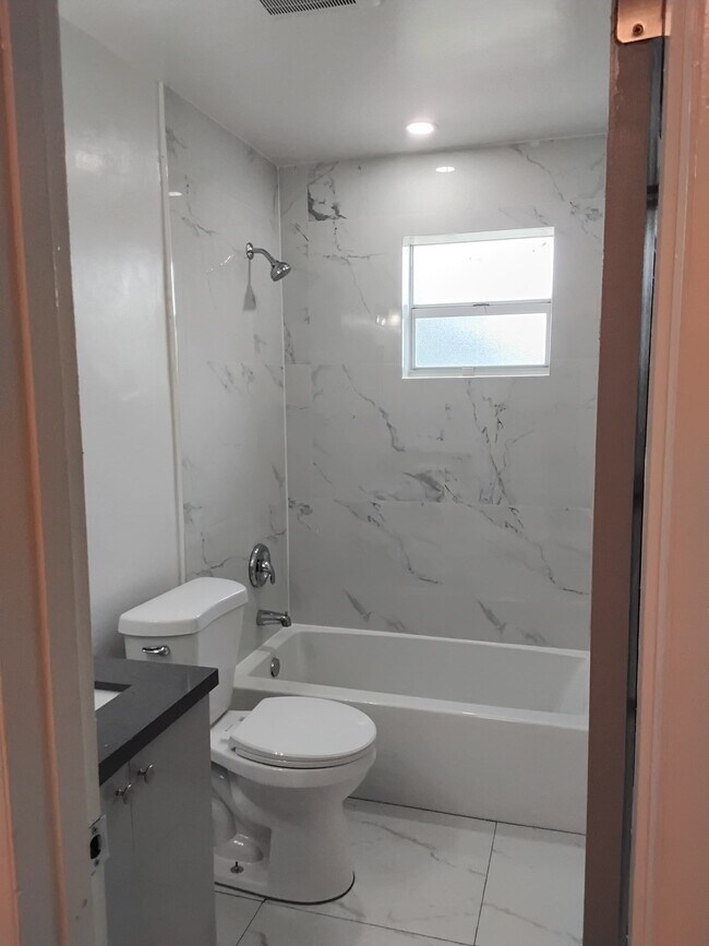 2523 NW 175th Terrace unit 2523, Miami Gardens, FL 33056 - photo 7