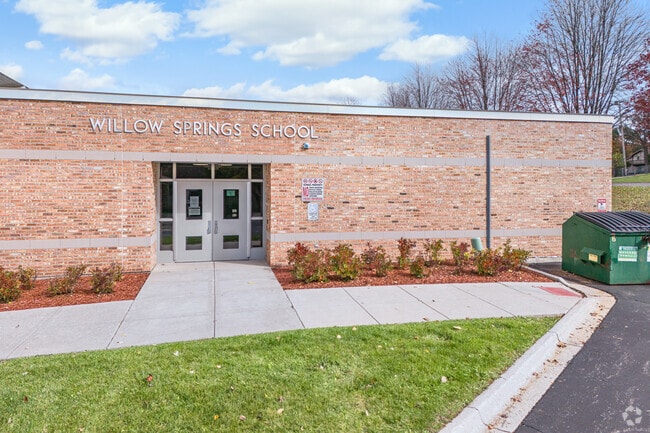 Willow Springs Elementary is an elementary school in Willow Springs, IL.