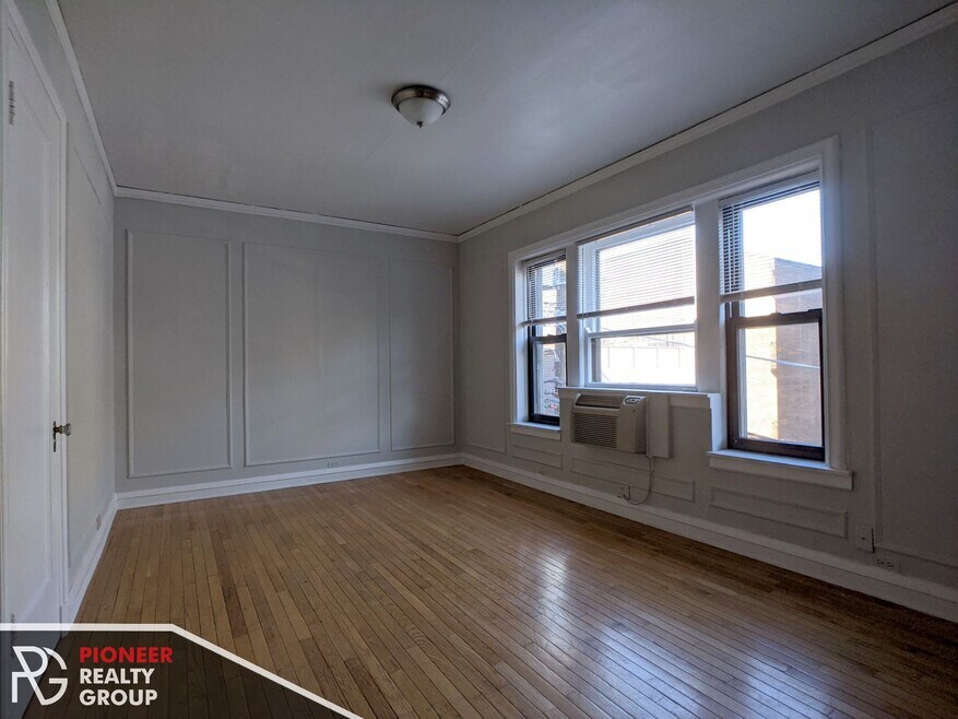 833 W Wolfram St unit 837-206, Chicago, IL 60657 - photo 1