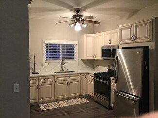 606 Maple Ave, Brea, CA 92821