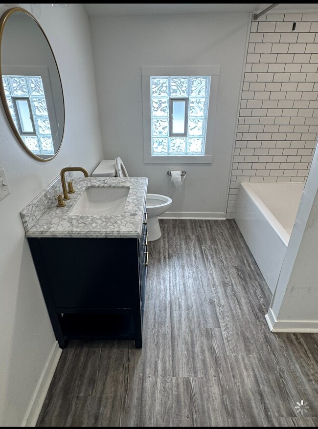 529 McCourtie St unit 2, Kalamazoo, MI 49008 - photo 5