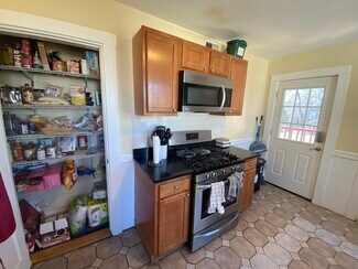 174 Elm St Unit 2, North Cambridge, MA 02140