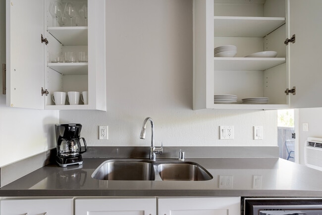 202 Calvert Dr unit FL2-ID2106, Cupertino, CA 95014 - photo 7