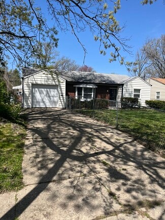 6244 Raleigh Dr, Indianapolis, IN 46219