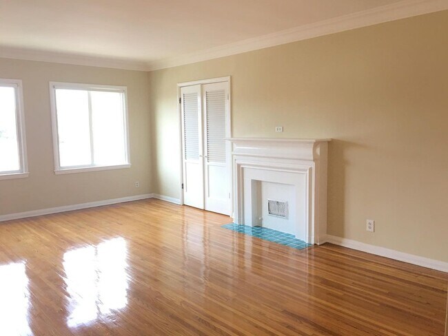 8333 W 1st St unit 8333 West 1st Street, Los Angeles, CA 90048 - photo 2