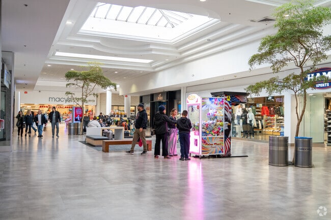 Discover top brands and local shops at Northridge Mall in Bolsa Knolls.