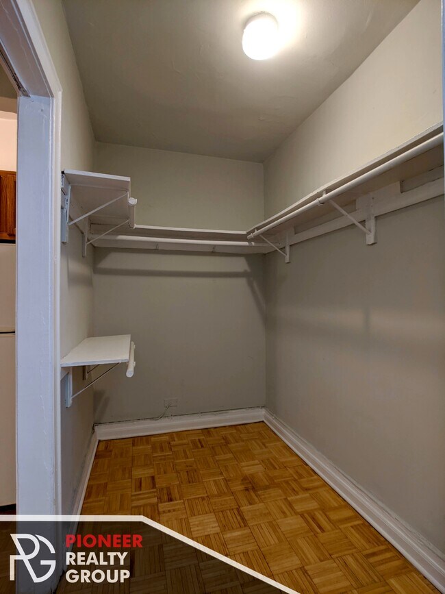 711 W Belmont Ave unit 507, Chicago, IL 60657 - photo 6