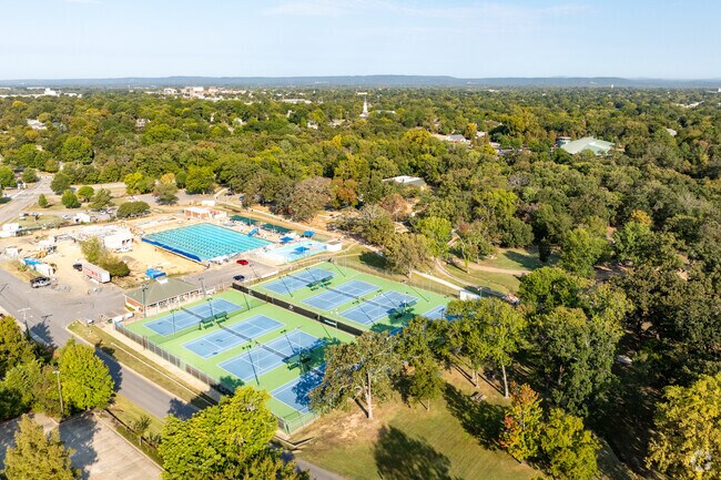 Creekmore Park is a very large park in the middle of Fort Smith.