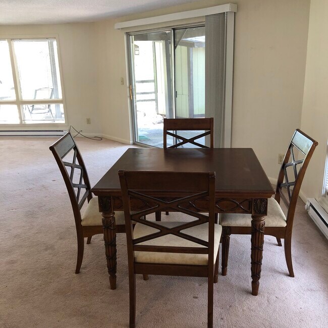 159 Abbey Fields Ln unit 159, Hendersonville, NC 28792 - photo 6