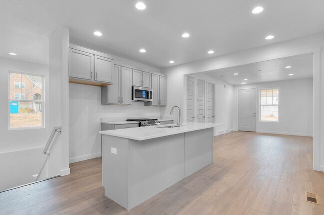 6666 W Key Largo Way unit 38830429, South Jordan, UT 84009 - photo 7